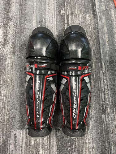 Senior CCM JetSpeed FT390 Shin Pads 16" (Used)