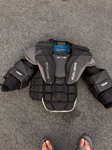 Bauer Elite Intermediate Goalie Chest Pad