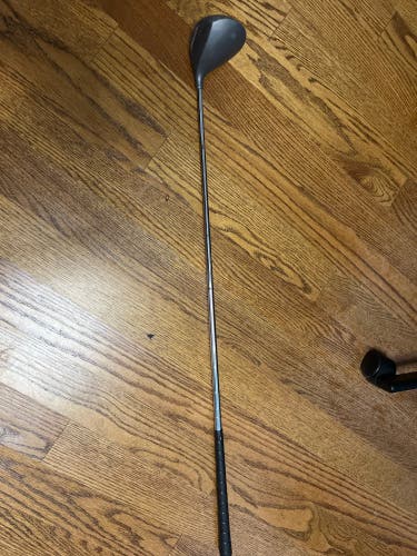 Spectra Titanium Matrix Oversized Right Handed Driver (Used).