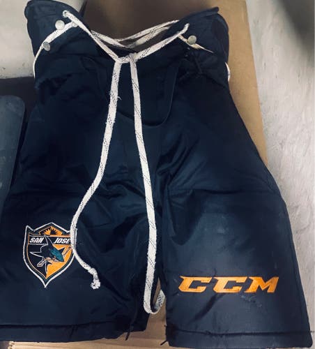XXL Senior CCM HP70 Hockey Pants Pro Stock (Used)