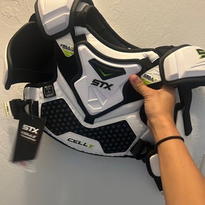 New - Stx cell iv lacrosse chest protector Medium