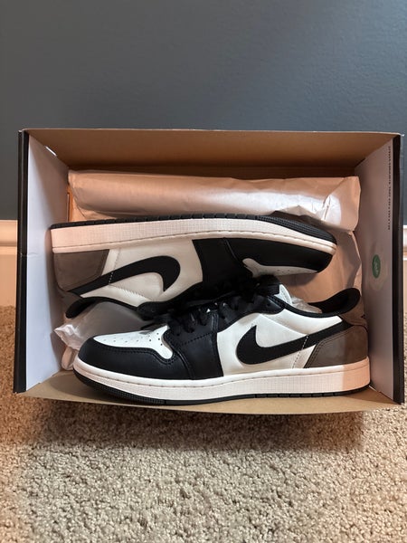 Men's Size M 10.0 (W 11.0) Jordan Shoes (Used)