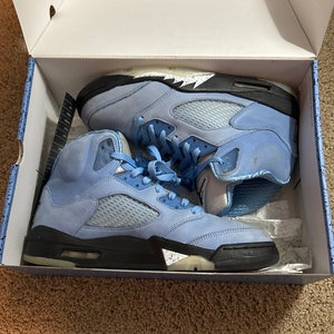Men's Size M 10.0 (W 11.0) Jordan Shoes (Used)