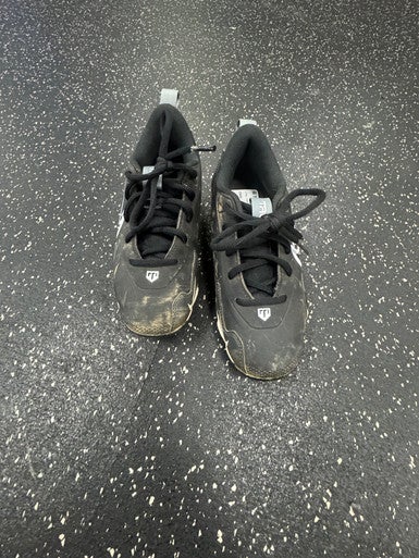 Used Nike TROUT BB/SB Cleats Black Junior 01.5 11849-S000030047