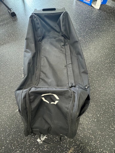 Used Evoshield PLAYER WHEELED BAG BB/SB Player Wheeled Bag Black 11849-S000030107