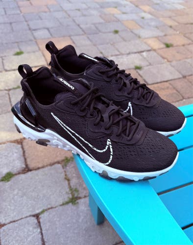 Men's Nike React Vision Sneakers - Black/White/Brown - US Size 10.5 Lightly Worn