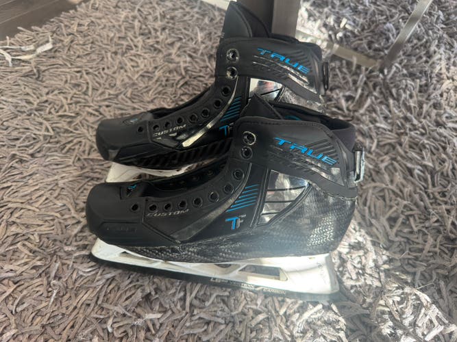 True Custom Pro Hockey Goalie Skates 9.5 (Used)