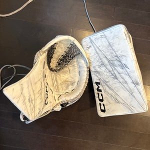 CCM Axis XF pro goalie gloves
