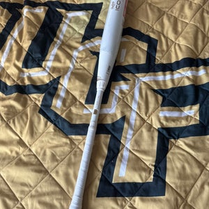 New In Wrapper Rawlings ICON 32/24