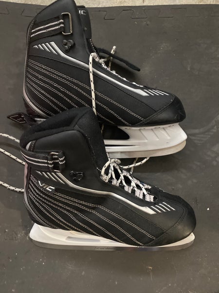 VIC Hockey Mens Skates