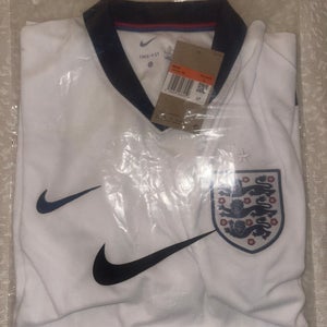 24/25 England National Kit