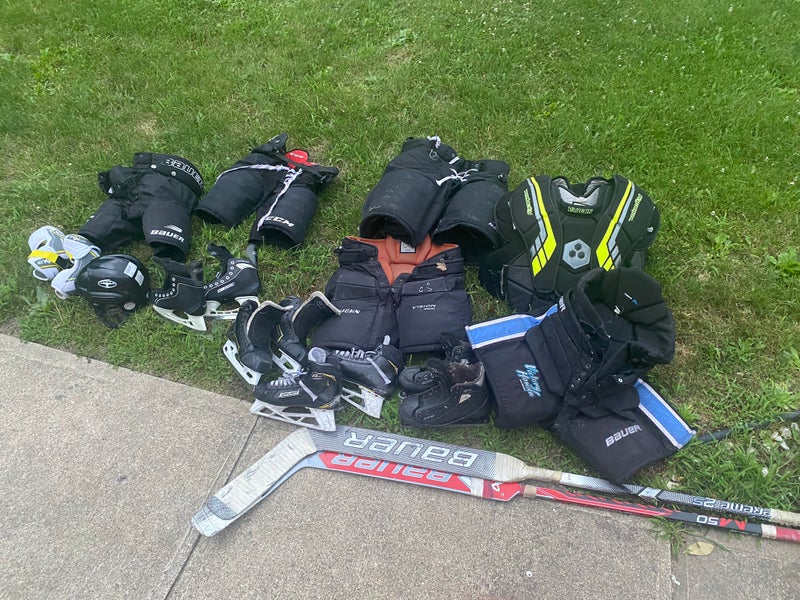 Hockey Lot Lots Of Sizes