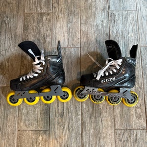 CCM RH9350 Inline Skates Regular Width Size 4 (Used)
