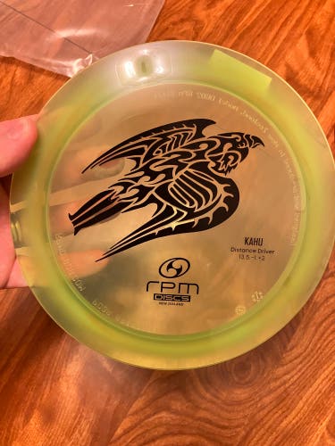 RPM Kahu - Cosmic Plastic - Disc Golf Driver, 13/5/-1/2