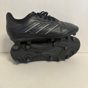 Black Kids 4Y (Big Kids / Youth) Adidas Molded Cleats Cleats (New)