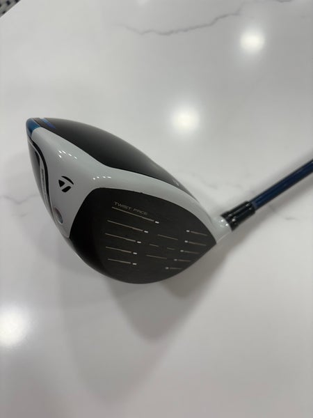 Men's 2024 TaylorMade SIM 2 Max Right Handed Driver Stiff Flex 10.5 Loft (Used)