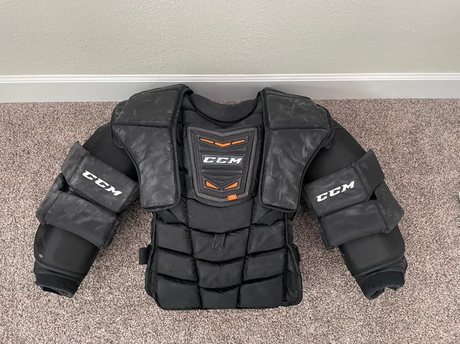 CCM AB Pro Goalie Chest Protector Fit 1