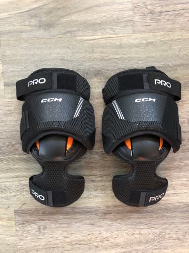 CCM KP Pro Knee Guards
