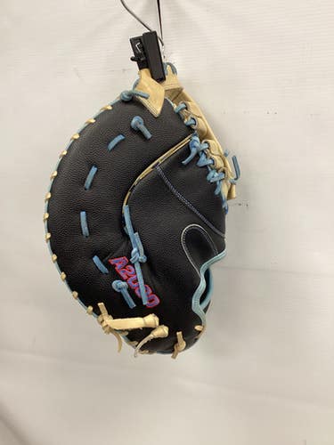 Used Wilson A2000 PRO-STOCK 1679 BB/SB First Base RH Throw Black 12 1/2" 11851-S000035513