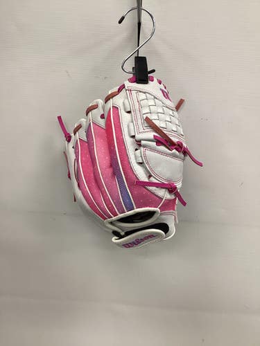 NEW Wilson FLASH RH Throw Fastpitch Gloves White 11 1/2" 11851-S000035511