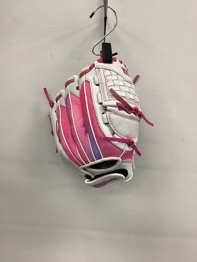 NEW Wilson FLASH RH Throw Fastpitch Gloves White 11 1/2" 11851-S000035511