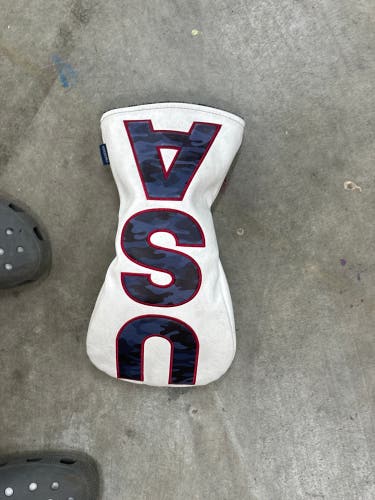 CMC design USA driver head cover