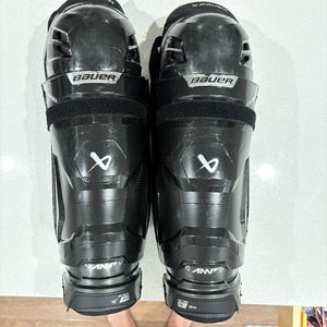 Senior Bauer Supreme M5 Pro 15" Shin Pads  (Used)