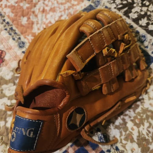 Spalding RH Bob Horner Players Series Baseball Glove 12.5" Game Ready