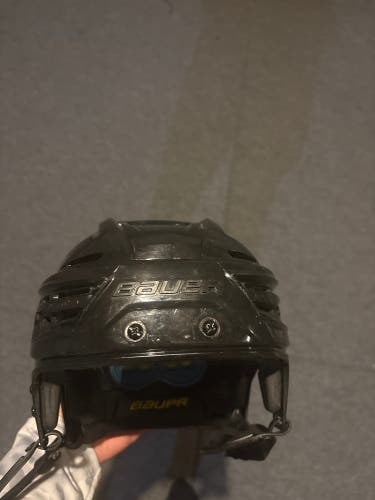 Medium Bauer Re-Akt 150 Helmet Pro Stock (Used)