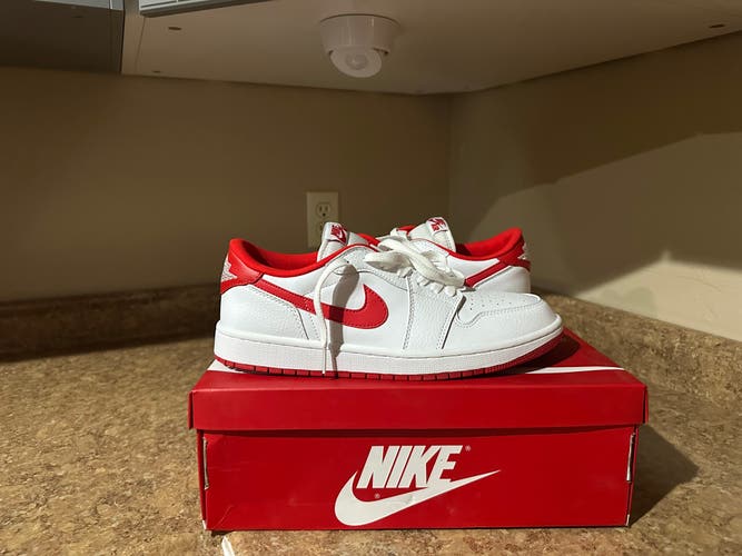 Men's Size M 11.0 (W 12.0) Air Jordan Shoes (New)