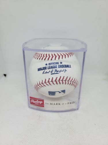 Rawlings Official Major League Baseball