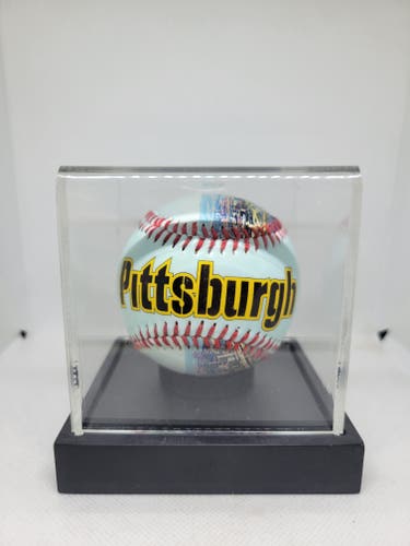 Pittsburgh Skyline Souvenir Baseball with Plastic Case