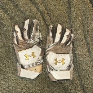 Large Under Armour Batting Gloves (Used)