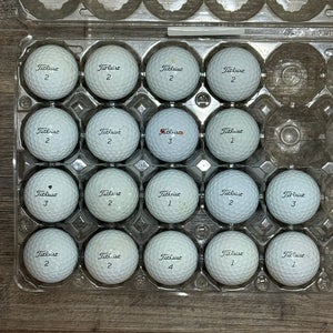 18 Titleist AVX Golf Balls