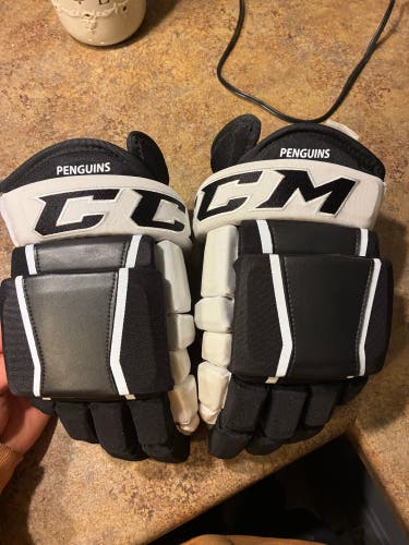 CCM HG97 Gloves 13" Pro Stock (New)
