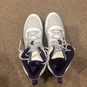 Men's  Size M 12.0 (W 13.0) Under Armour (New)