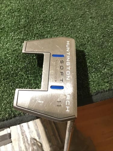 Cleveland Huntington Beach Soft 11 Putter 33 Inches (RH)