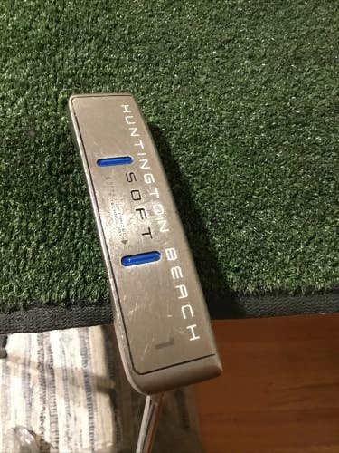 Cleveland Huntington Beach Soft 1 Putter 35 Inches (RH)