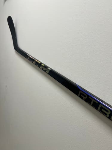 Senior CCM Trigger 9 RH 85 Flex P29 (Used)