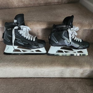 Bauer Pro Hockey Goalie Skates Regular Width 9 (New)