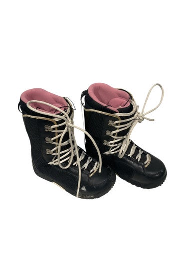 Used K2 PLUSH Womens Snowboard Boots Pink Senior 9 11847-S000028200