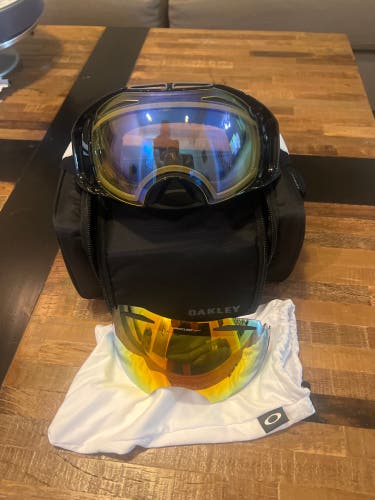 Unisex Oakley 71x167 rev a Ski Goggles Medium (New)
