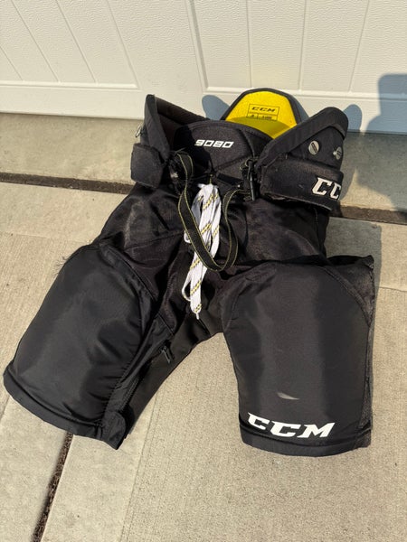 XL Junior CCM Tacks 9080 Hockey Pants (Used)