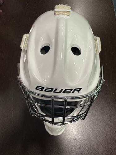 Youth 2023 Bauer 930 Goalie Mask (Used)