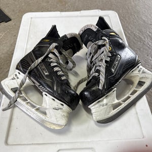 Bauer Supreme 160 Hockey Skates Regular Width Size 1 (Used)