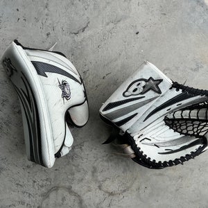 Brain’s intermediate glove & blocker