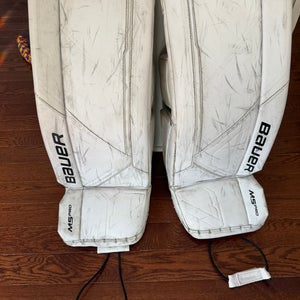 30" Bauer Supreme M5 Pro Goalie Leg Pads (Used)