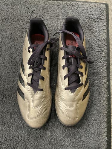 Used Adidas PREDATOR Soccer Turf Shoes Grey Senior 9.5 11614-S000218344