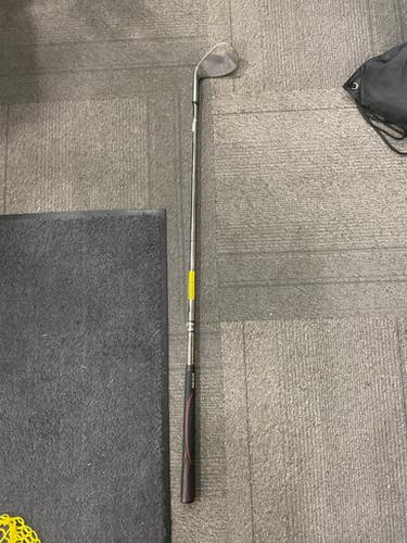 Used Top Flite WIDE SOLE Golf Chipper RH 60 Degree 11614-S000218341