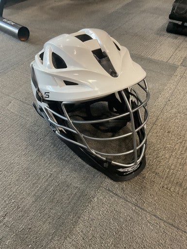 Used Cascade S ADULT HELMET Lacrosse Helmet White One Size 11614-S000218286
